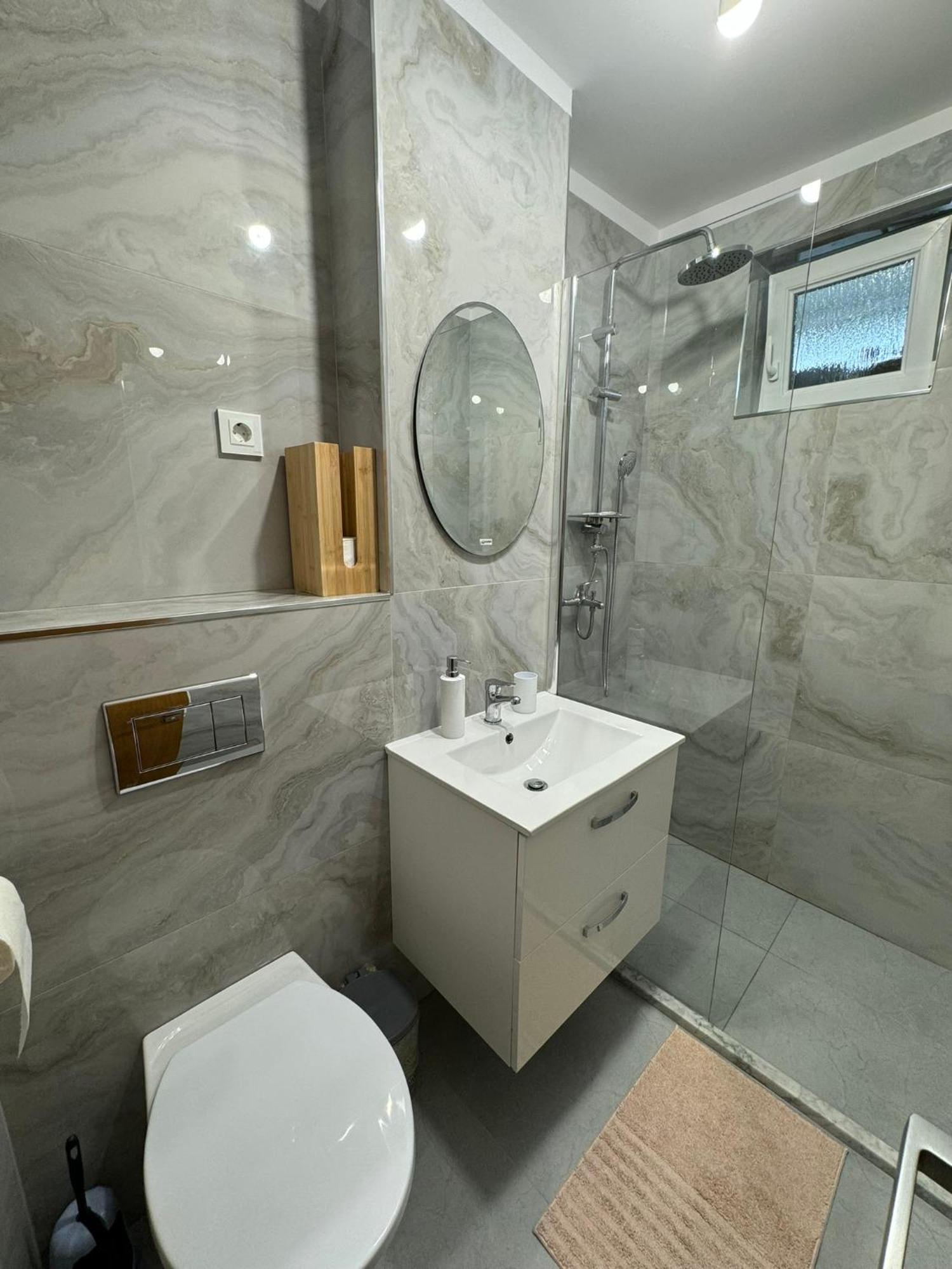 Apartament Central Râmnicu Vâlcea Εξωτερικό φωτογραφία