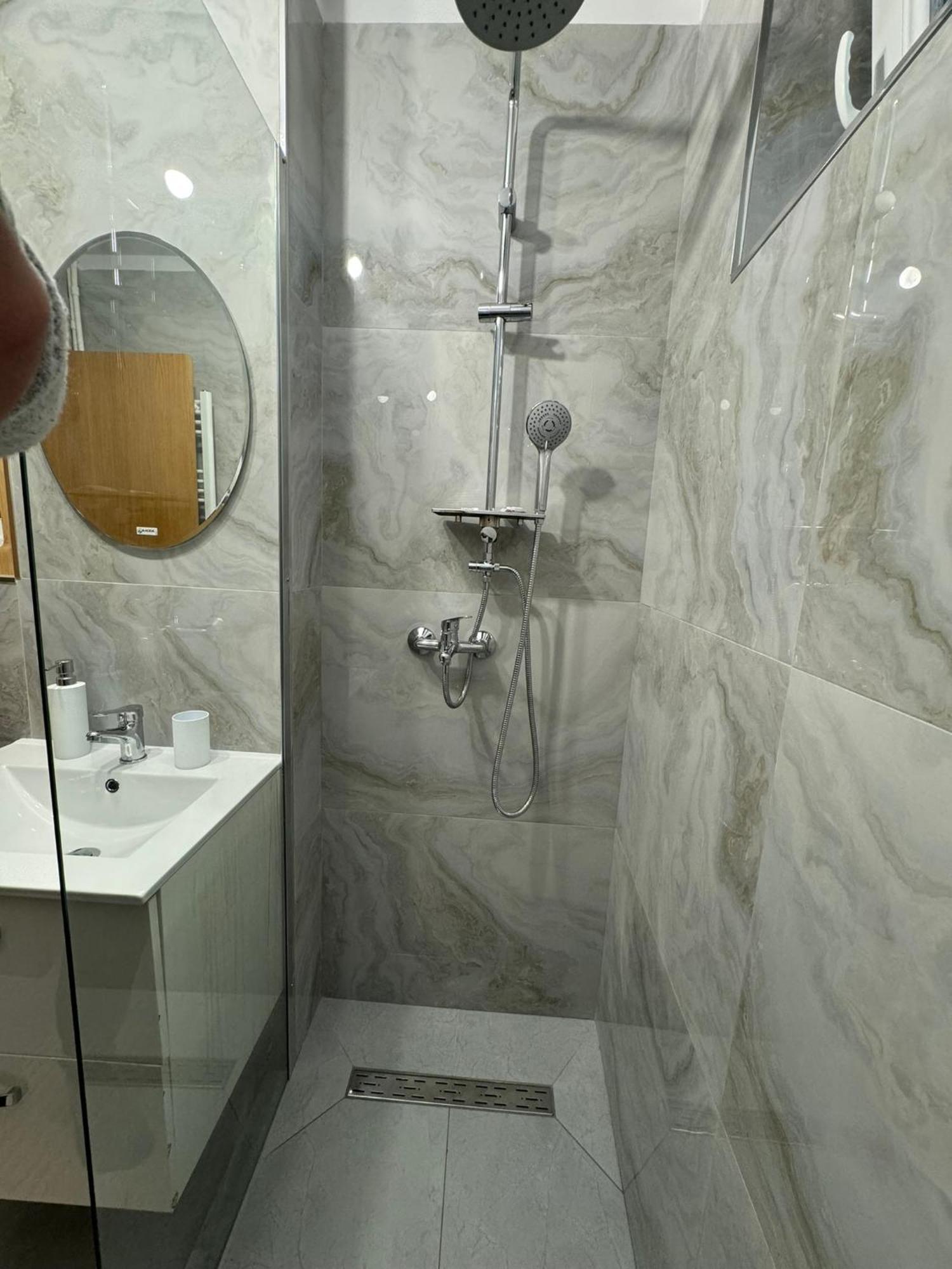 Apartament Central Râmnicu Vâlcea Εξωτερικό φωτογραφία