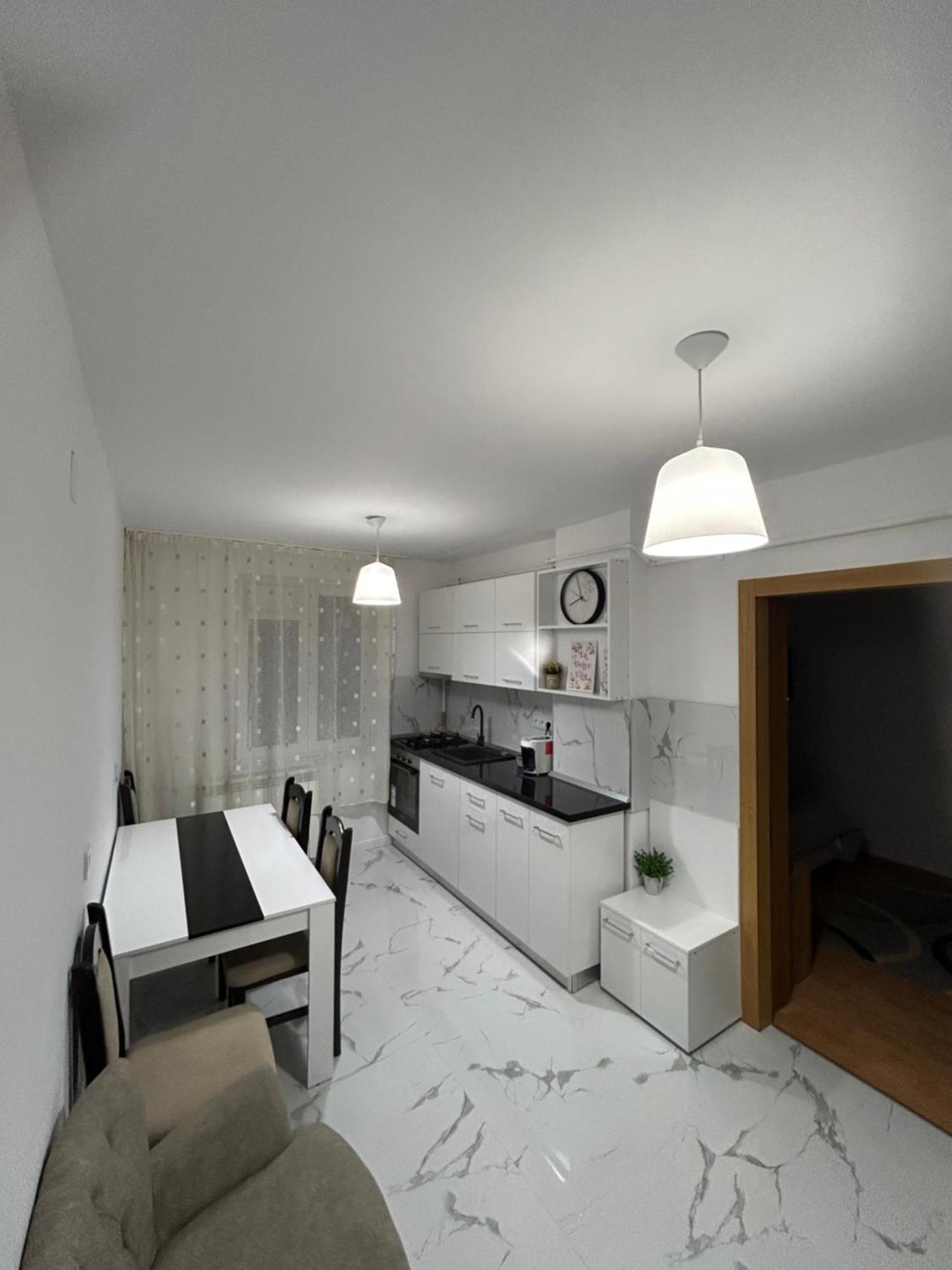 Apartament Central Râmnicu Vâlcea Εξωτερικό φωτογραφία