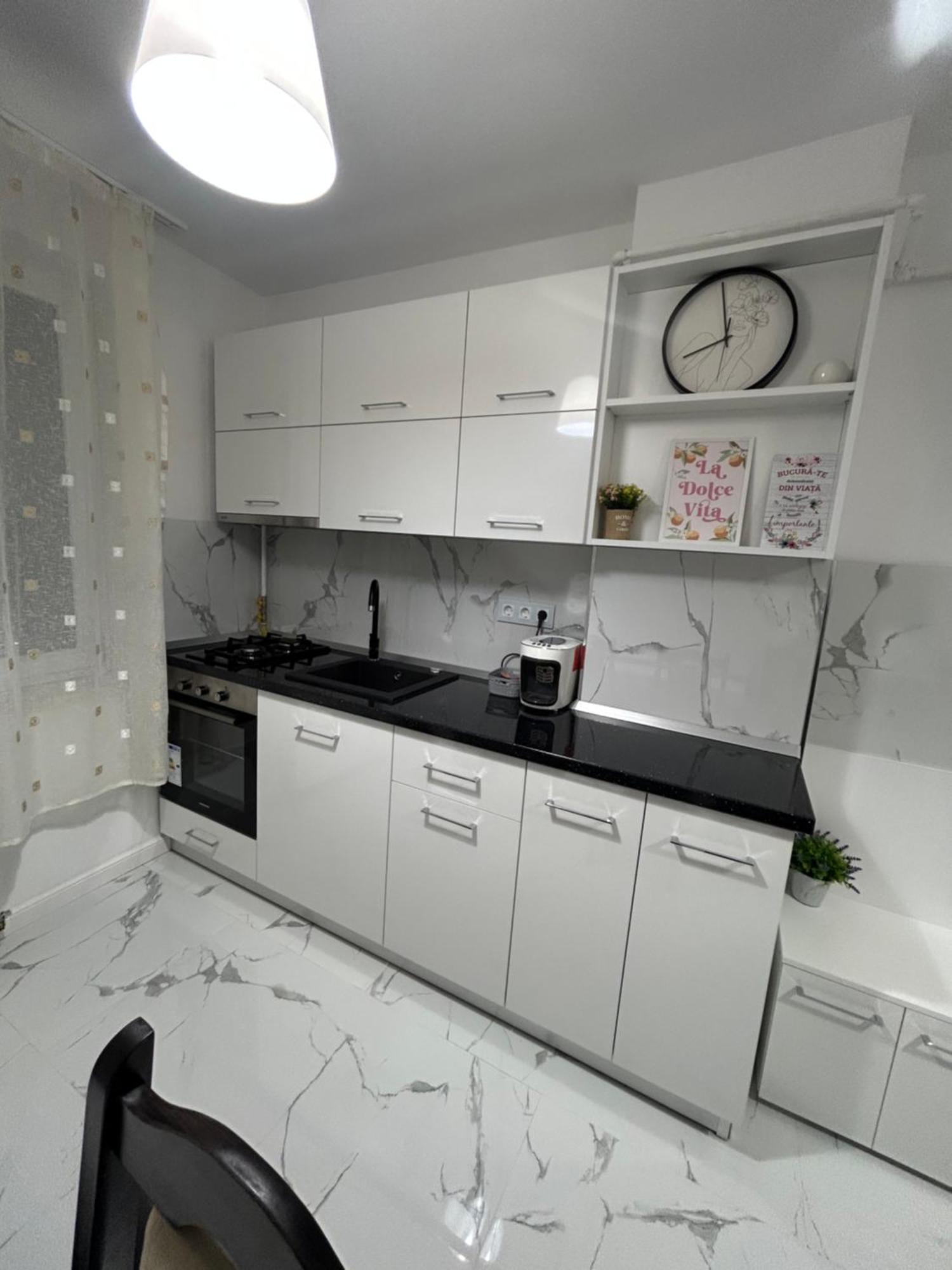 Apartament Central Râmnicu Vâlcea Εξωτερικό φωτογραφία